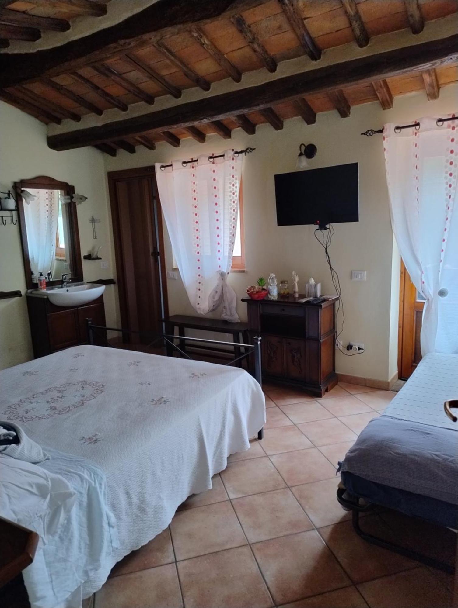 Bed and Breakfast La Strega Ubriaca Colle di Val d'Elsa Exterior foto