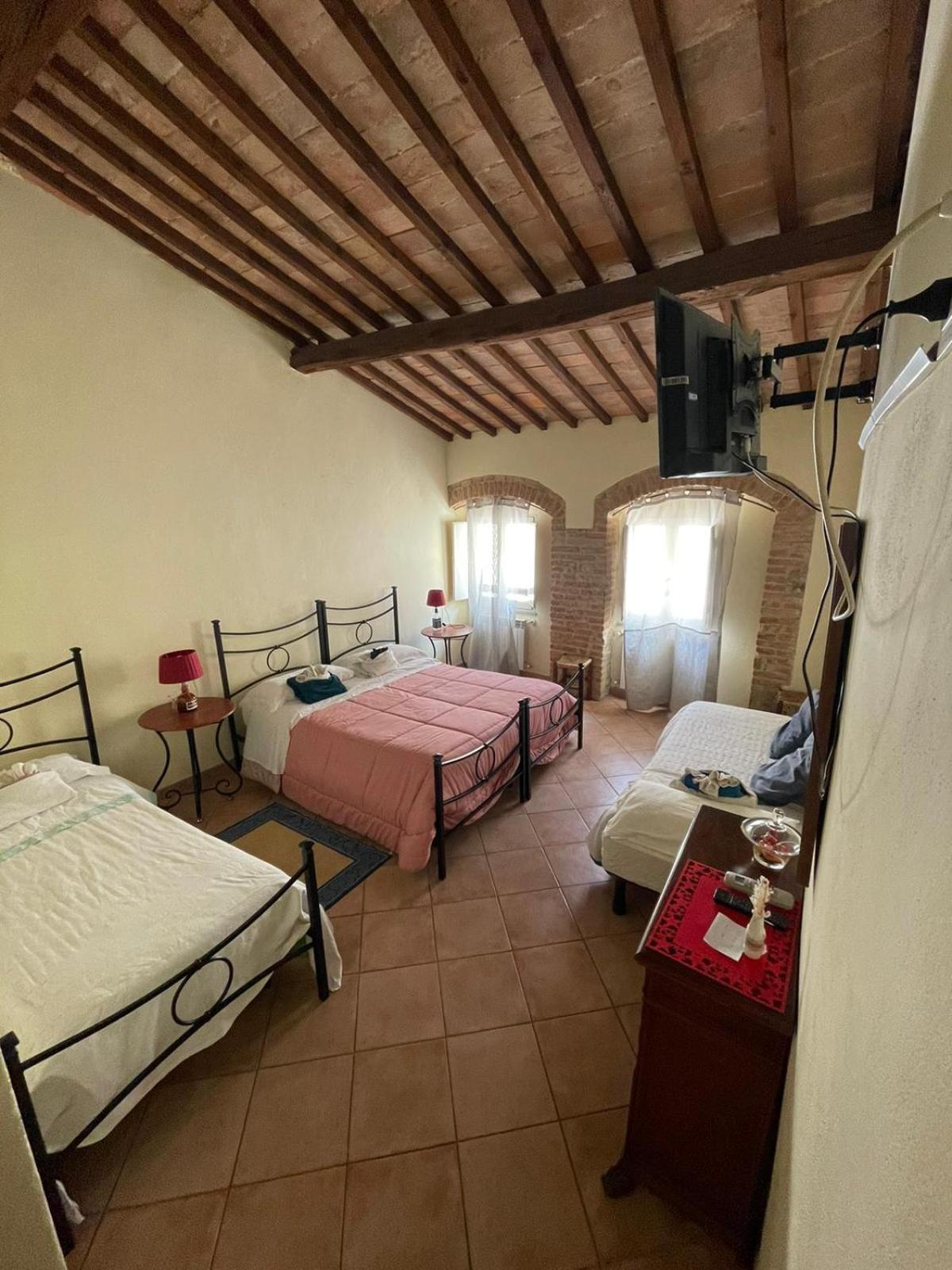 Bed and Breakfast La Strega Ubriaca Colle di Val d'Elsa Exterior foto